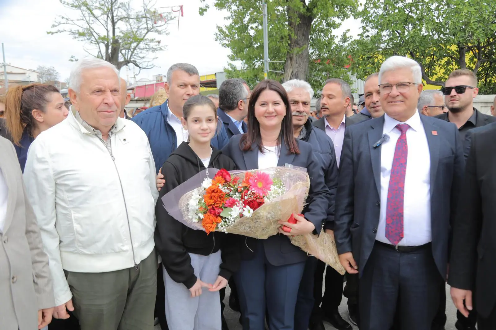 BALKAN PAZARI YENİ YÜZÜYLE HİZMETE BAŞLADI